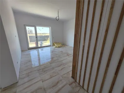 Casa individuala - Tunari - P + M - 5 camere - 2 bai - 165mp - 350mp teren - foto 5