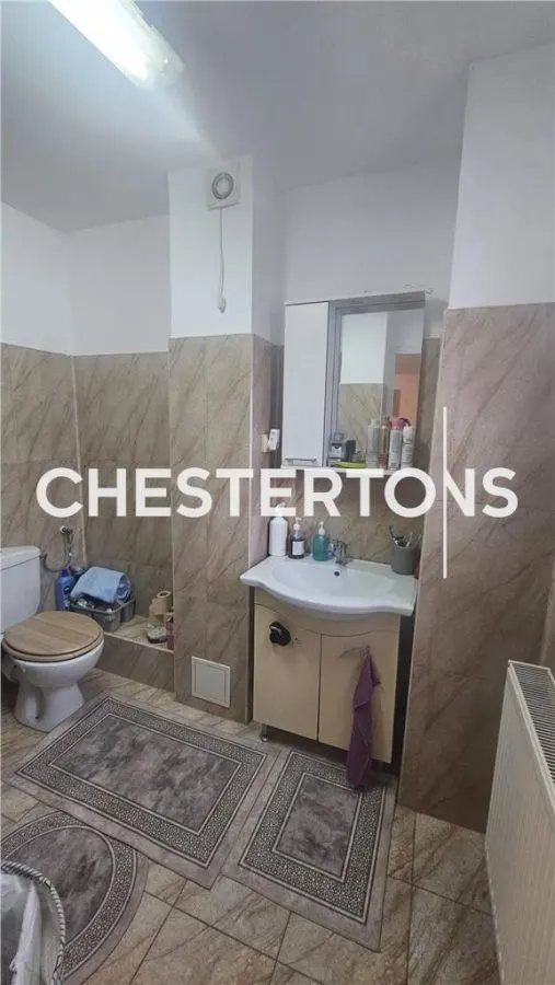 Apartament 4 camere in vila+gradina 150mp in centru Bragadiru - foto 9