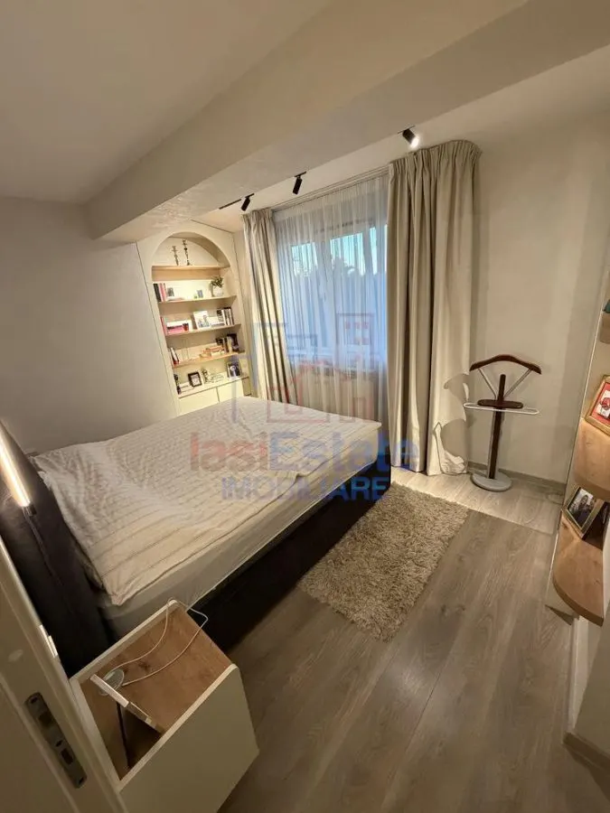 Apartament 3 camere Copou - foto 2