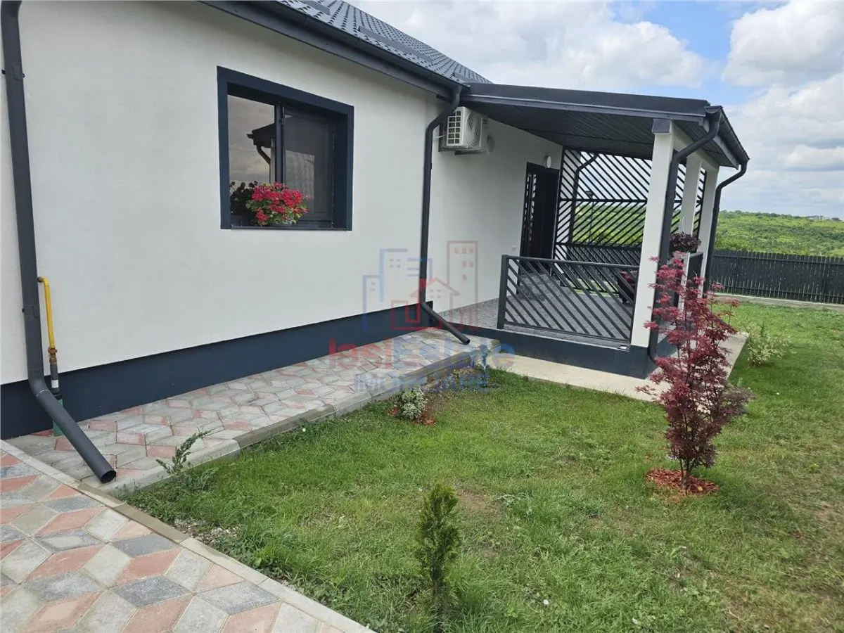 Casa de vanzare Bucium - Visani - foto 2